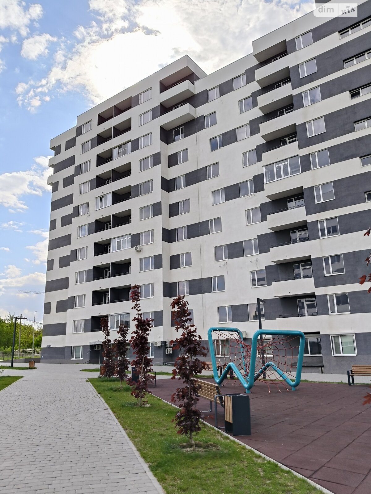 Продажа однокомнатной квартиры в Харькове, на просп. Героев Харькова 156, район undefined фото 1 Продажа однокомнатной квартиры в Харькове, на просп. Героев Харькова 156, район undefined фото 1