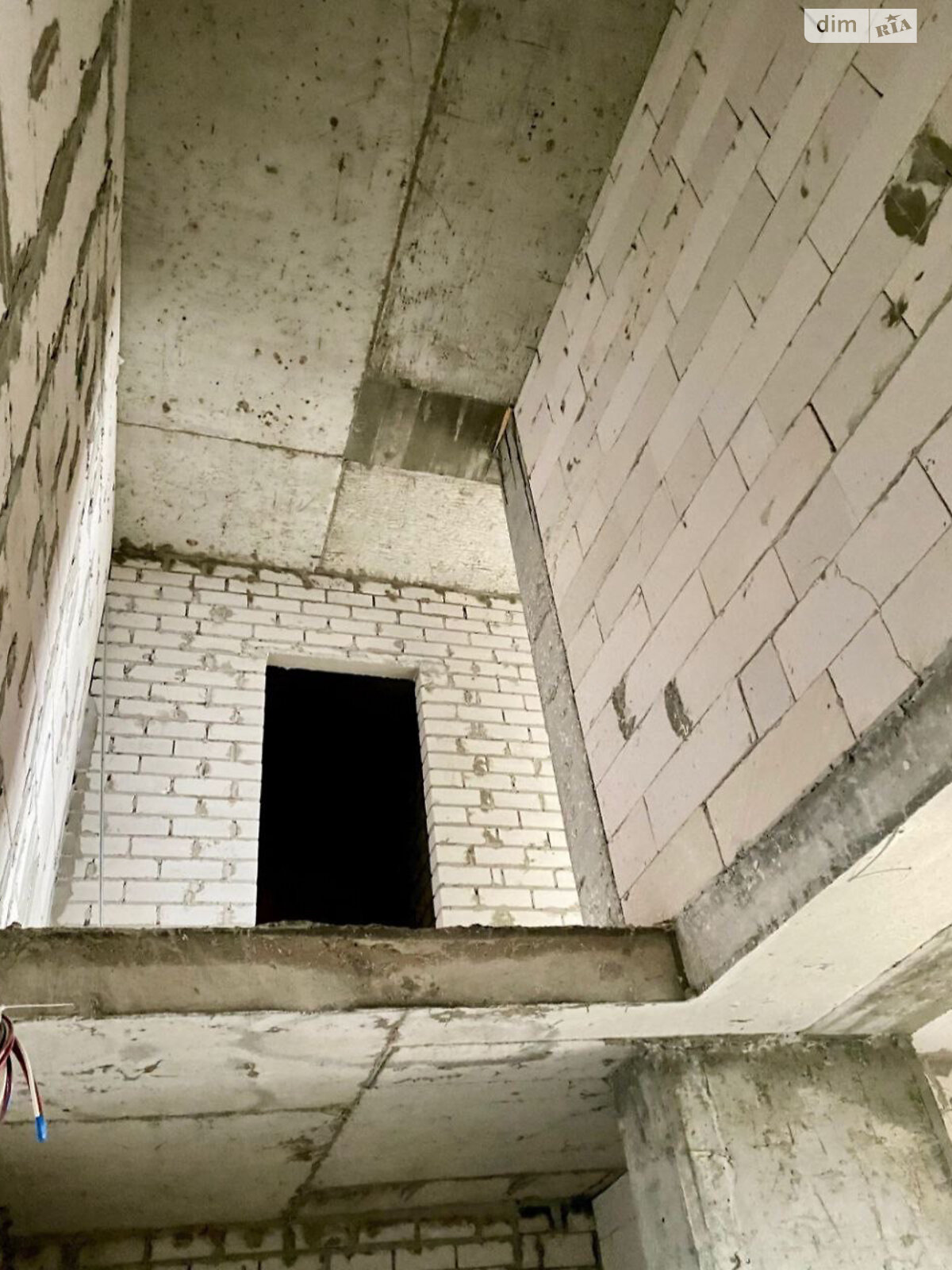 Продажа трехкомнатной квартиры в Харькове, на просп. Героев Харькова 156, район undefined фото 1 Продажа трехкомнатной квартиры в Харькове, на просп. Героев Харькова 156, район undefined фото 1