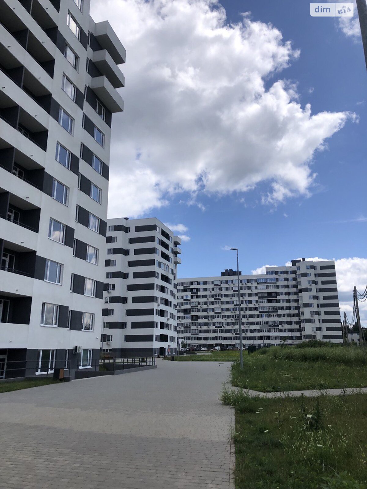Продаж двокімнатної квартири в Харкові, на просп. Героїв Харкова 158, район undefined фото 1 Продаж двокімнатної квартири в Харкові, на просп. Героїв Харкова 158, район undefined фото 1
