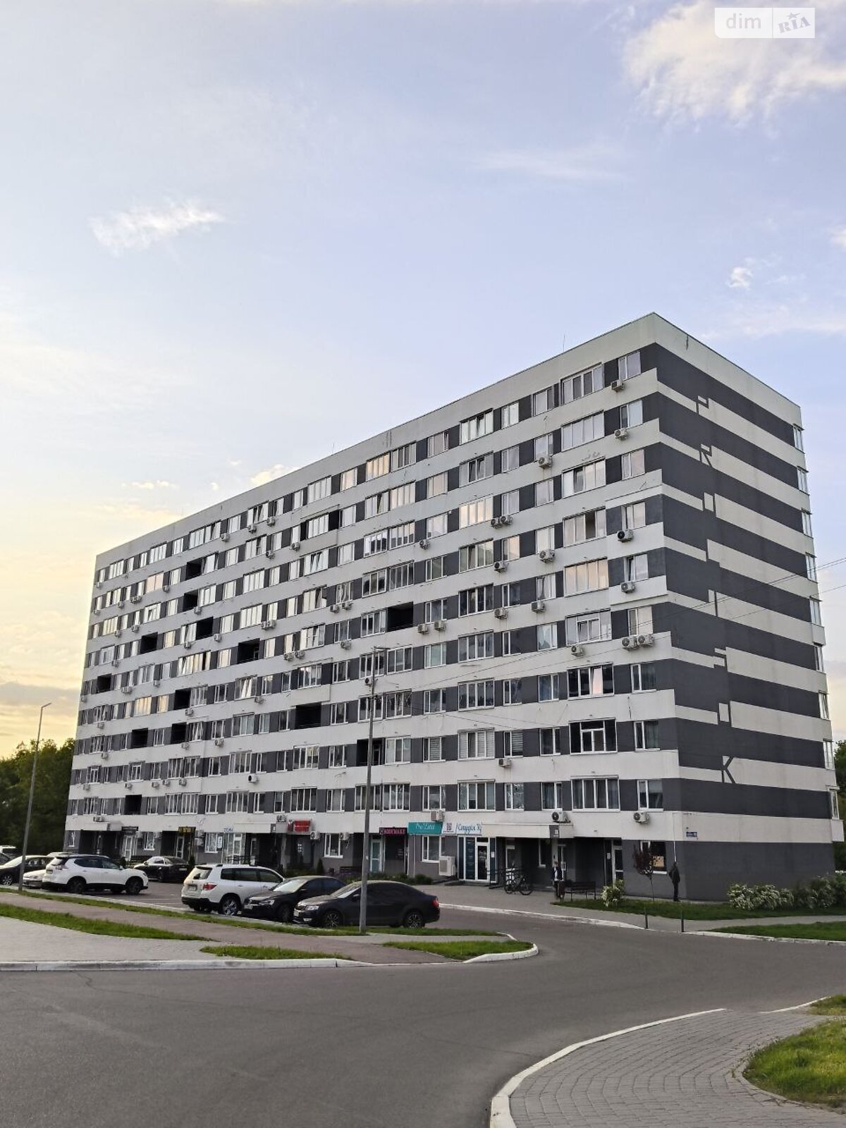 Продаж двокімнатної квартири в Харкові, на просп. Героїв Харкова 160, район undefined фото 1 Продаж двокімнатної квартири в Харкові, на просп. Героїв Харкова 160, район undefined фото 1