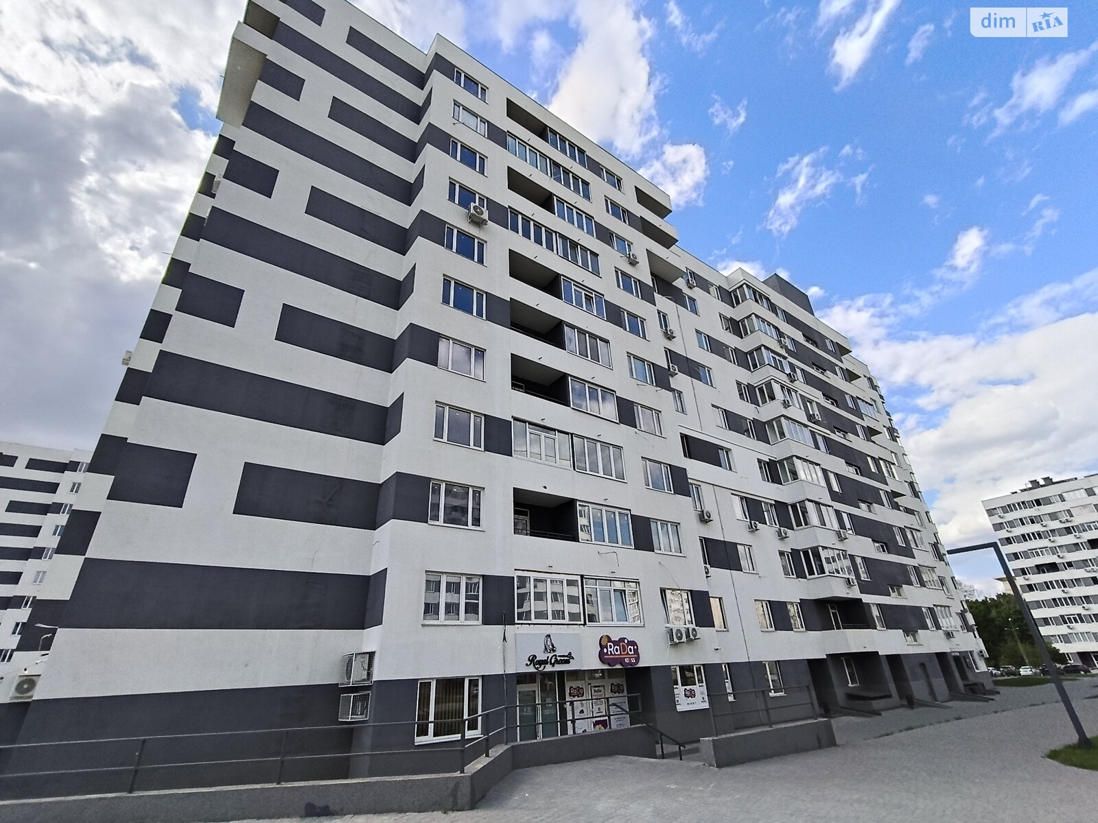 Продаж трикімнатної квартири в Харкові, на просп. Героїв Харкова 158, район undefined фото 1 Продаж трикімнатної квартири в Харкові, на просп. Героїв Харкова 158, район undefined фото 1