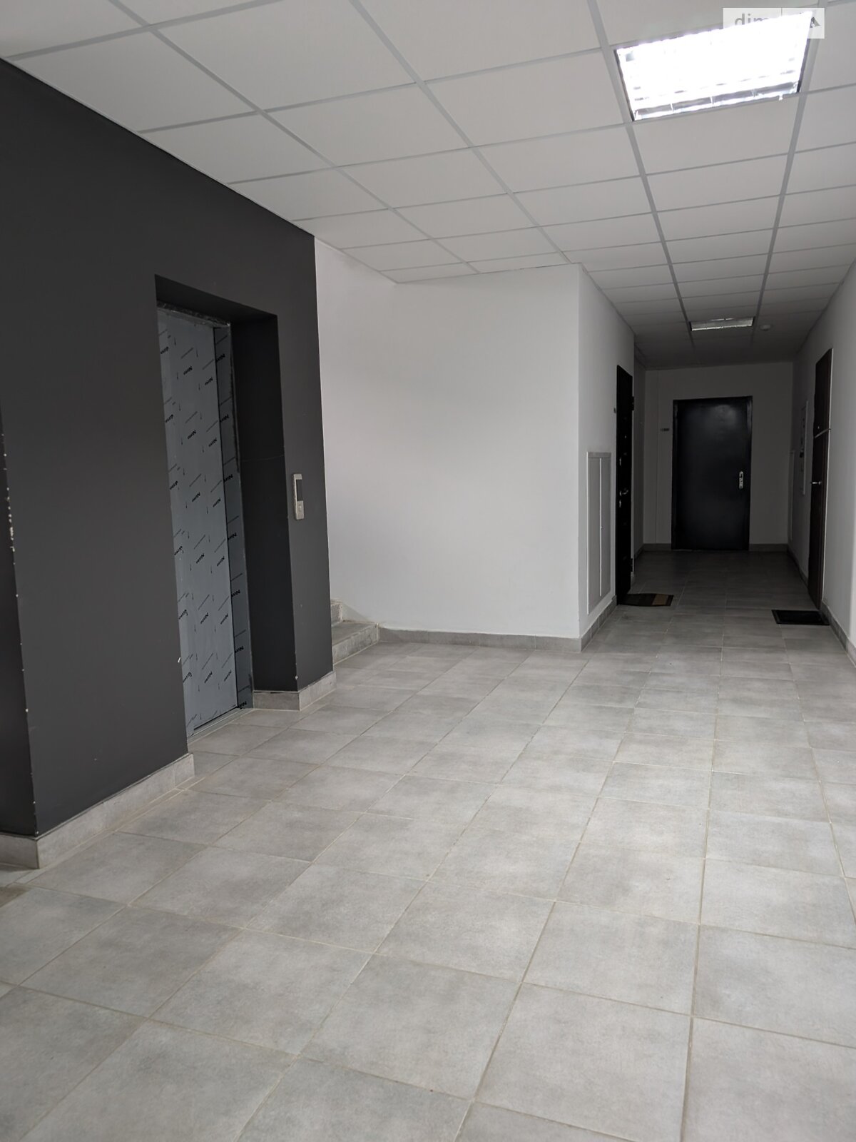 Продажа трехкомнатной квартиры в Харькове, на просп. Героев Харькова 158, район undefined фото 1 Продажа трехкомнатной квартиры в Харькове, на просп. Героев Харькова 158, район undefined фото 1