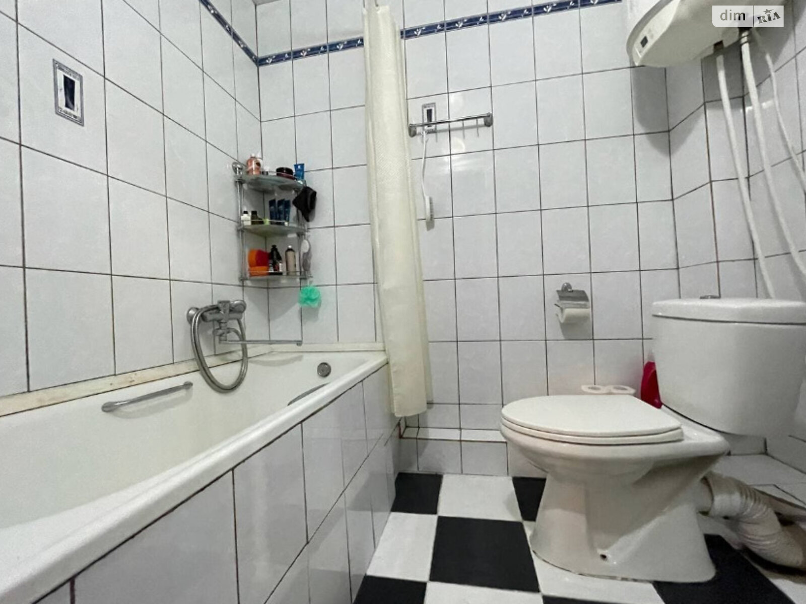 Продаж чотирикімнатної квартири в Харкові, на вул. Харківських Дивізій 17, район undefined фото 1 Продаж чотирикімнатної квартири в Харкові, на вул. Харківських Дивізій 17, район undefined фото 1