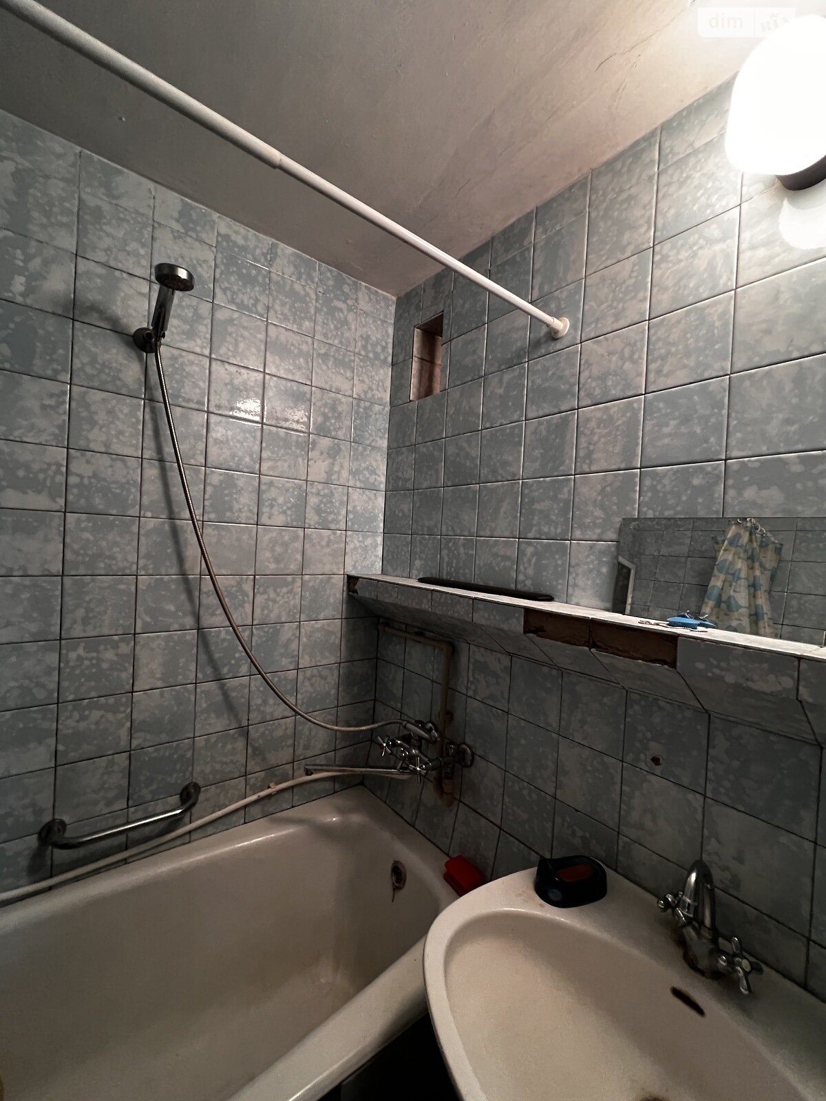 Продажа двухкомнатной квартиры в Харькове, на ул. Харьковских Дивизий 16, район undefined фото 1 Продажа двухкомнатной квартиры в Харькове, на ул. Харьковских Дивизий 16, район undefined фото 1