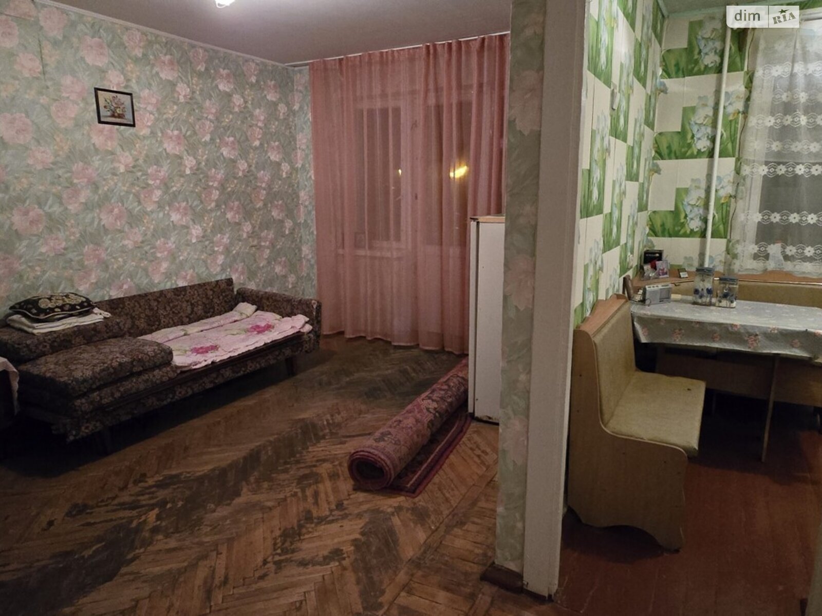 Продажа трехкомнатной квартиры в Харькове, на бул. Жасминовый, район Слободской фото 1 Продажа трехкомнатной квартиры в Харькове, на бул. Жасминовый, район Слободской фото 1