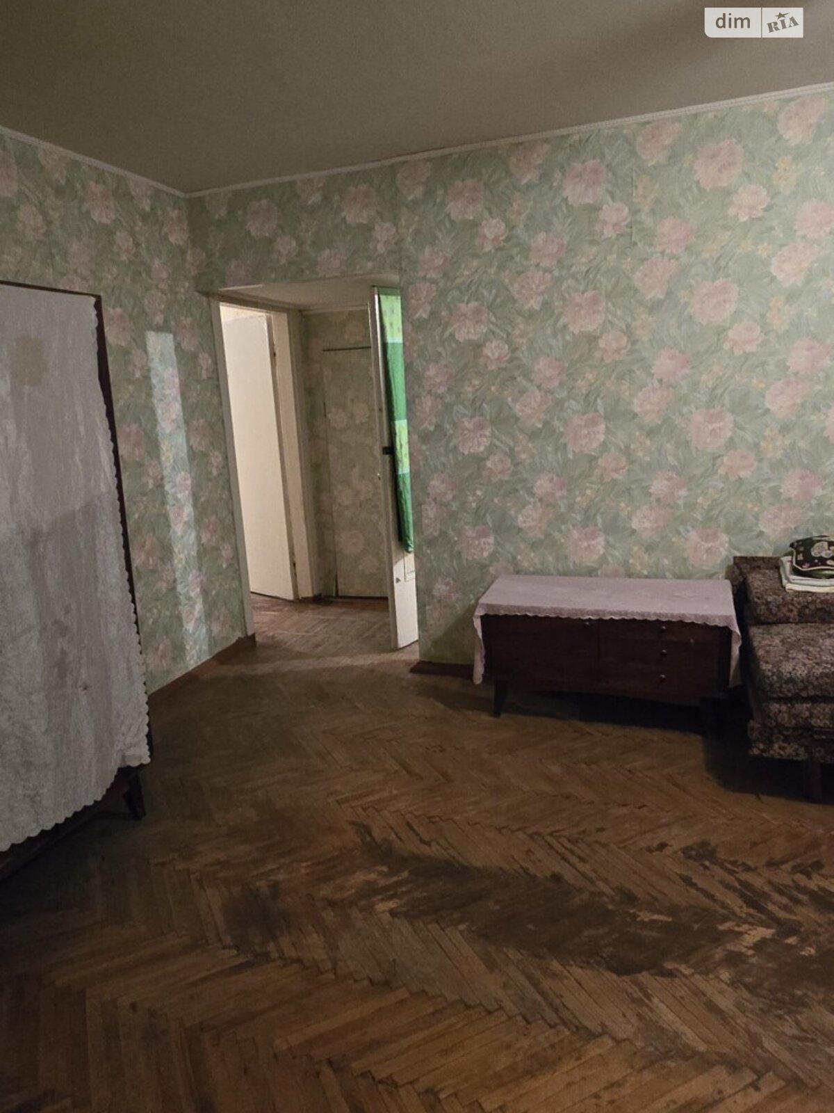 Продажа трехкомнатной квартиры в Харькове, на бул. Жасминовый, район Слободской фото 1 Продажа трехкомнатной квартиры в Харькове, на бул. Жасминовый, район Слободской фото 1