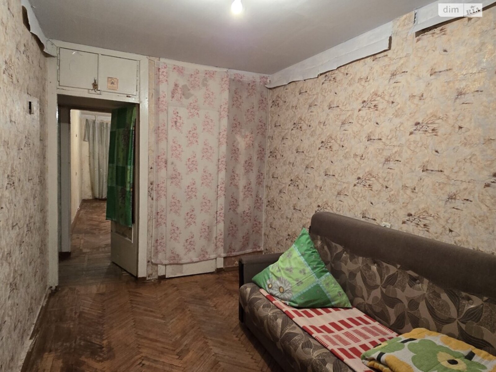 Продажа трехкомнатной квартиры в Харькове, на бул. Жасминовый, район Слободской фото 1 Продажа трехкомнатной квартиры в Харькове, на бул. Жасминовый, район Слободской фото 1