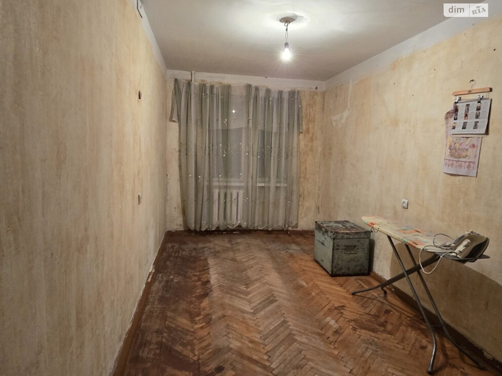 Продажа трехкомнатной квартиры в Харькове, на бул. Жасминовый, район Слободской фото 1 Продажа трехкомнатной квартиры в Харькове, на бул. Жасминовый, район Слободской фото 1