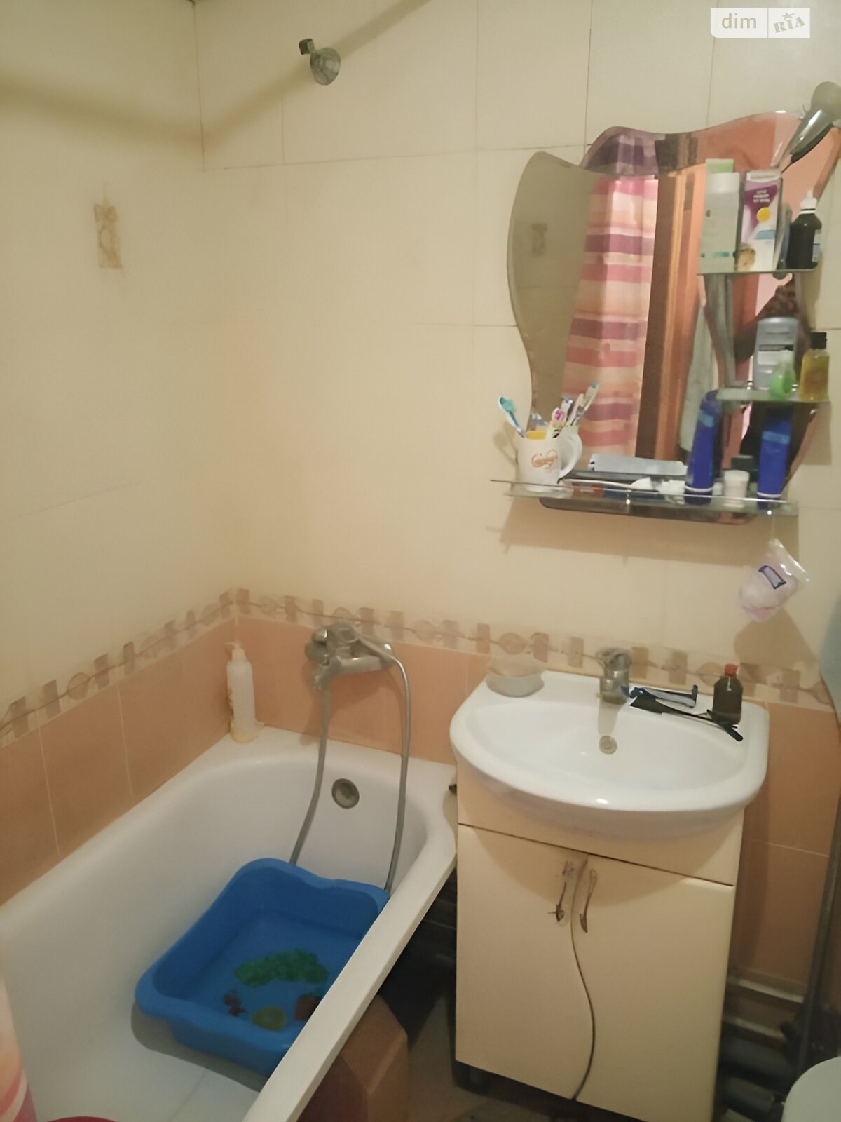 Продажа двухкомнатной квартиры в Харькове, на ул. Каденюка 18, фото 1 Продажа двухкомнатной квартиры в Харькове, на ул. Каденюка 18, фото 1