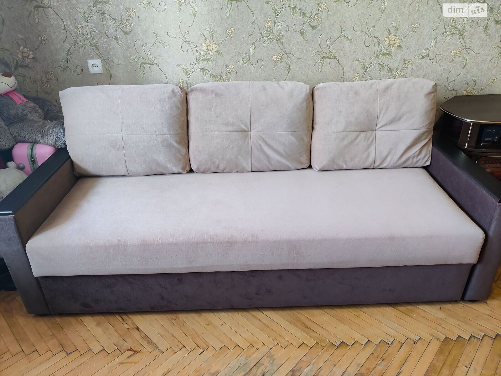 Продаж трикімнатної квартири в Харкові, на вул. Каденюка 32, район undefined фото 1 Продаж трикімнатної квартири в Харкові, на вул. Каденюка 32, район undefined фото 1