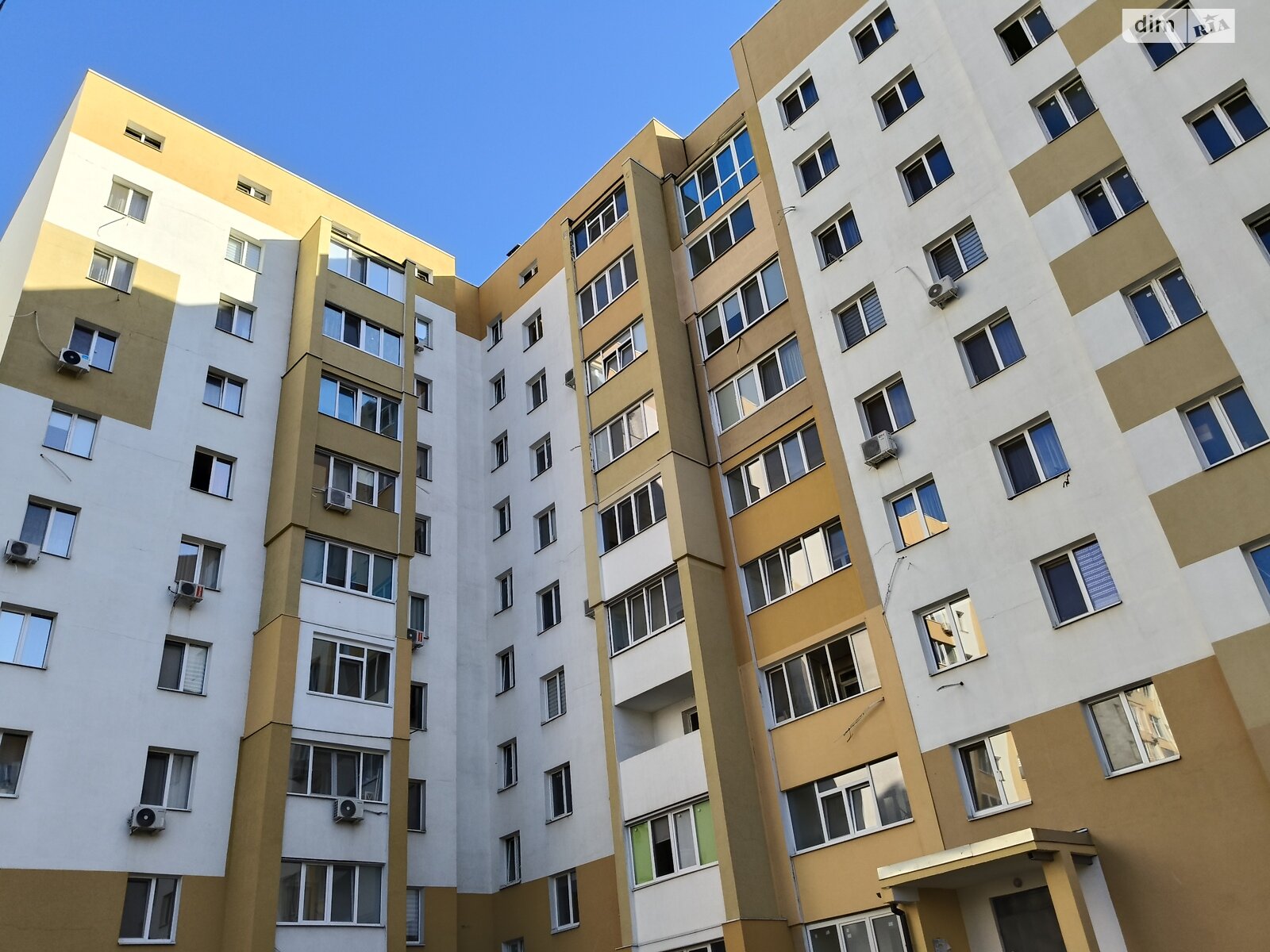 Продаж однокімнатної квартири в Харкові, на просп. Льва Ландау 52А, район undefined фото 1 Продаж однокімнатної квартири в Харкові, на просп. Льва Ландау 52А, район undefined фото 1