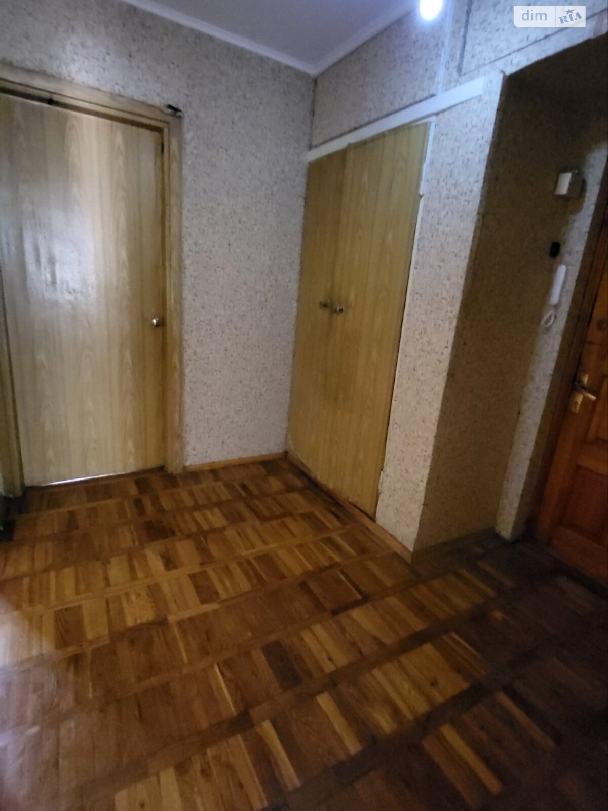 Продаж трикімнатної квартири в Харкові, на вул. Ньютона 123, фото 1 Продаж трикімнатної квартири в Харкові, на вул. Ньютона 123, фото 1