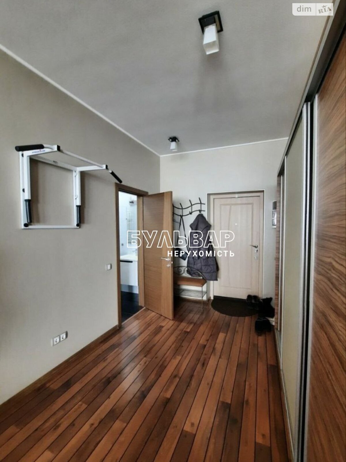 Продажа трехкомнатной квартиры в Харькове, на ул. Олимпийская 10Б, район undefined фото 1 Продажа трехкомнатной квартиры в Харькове, на ул. Олимпийская 10Б, район undefined фото 1
