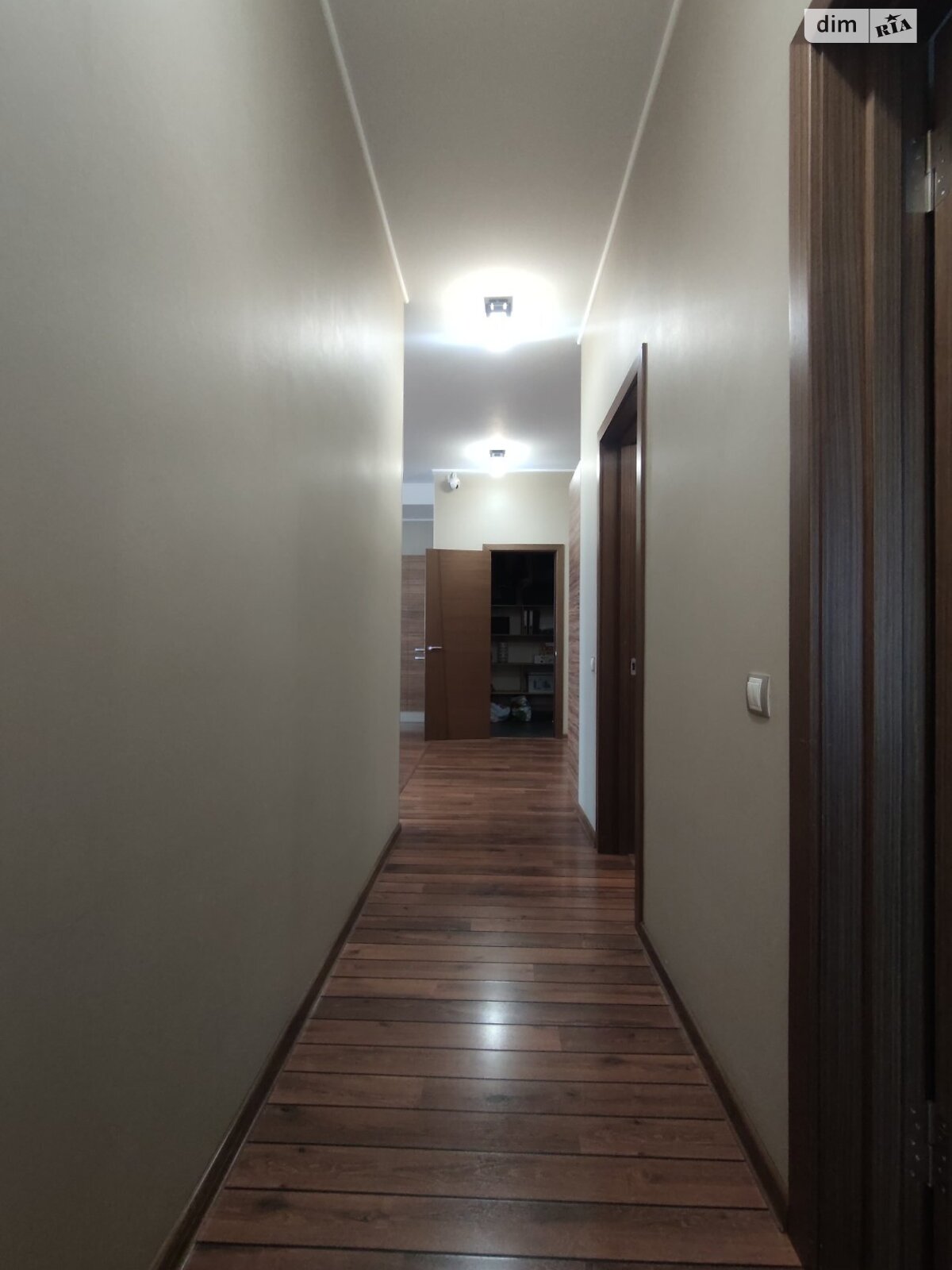 Продажа трехкомнатной квартиры в Харькове, на ул. Олимпийская 10Б, район undefined фото 1