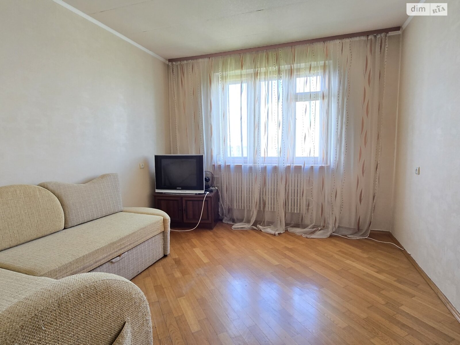 Продажа трехкомнатной квартиры в Харькове, на пр. Садовый 26, фото 1 Продажа трехкомнатной квартиры в Харькове, на пр. Садовый 26, фото 1