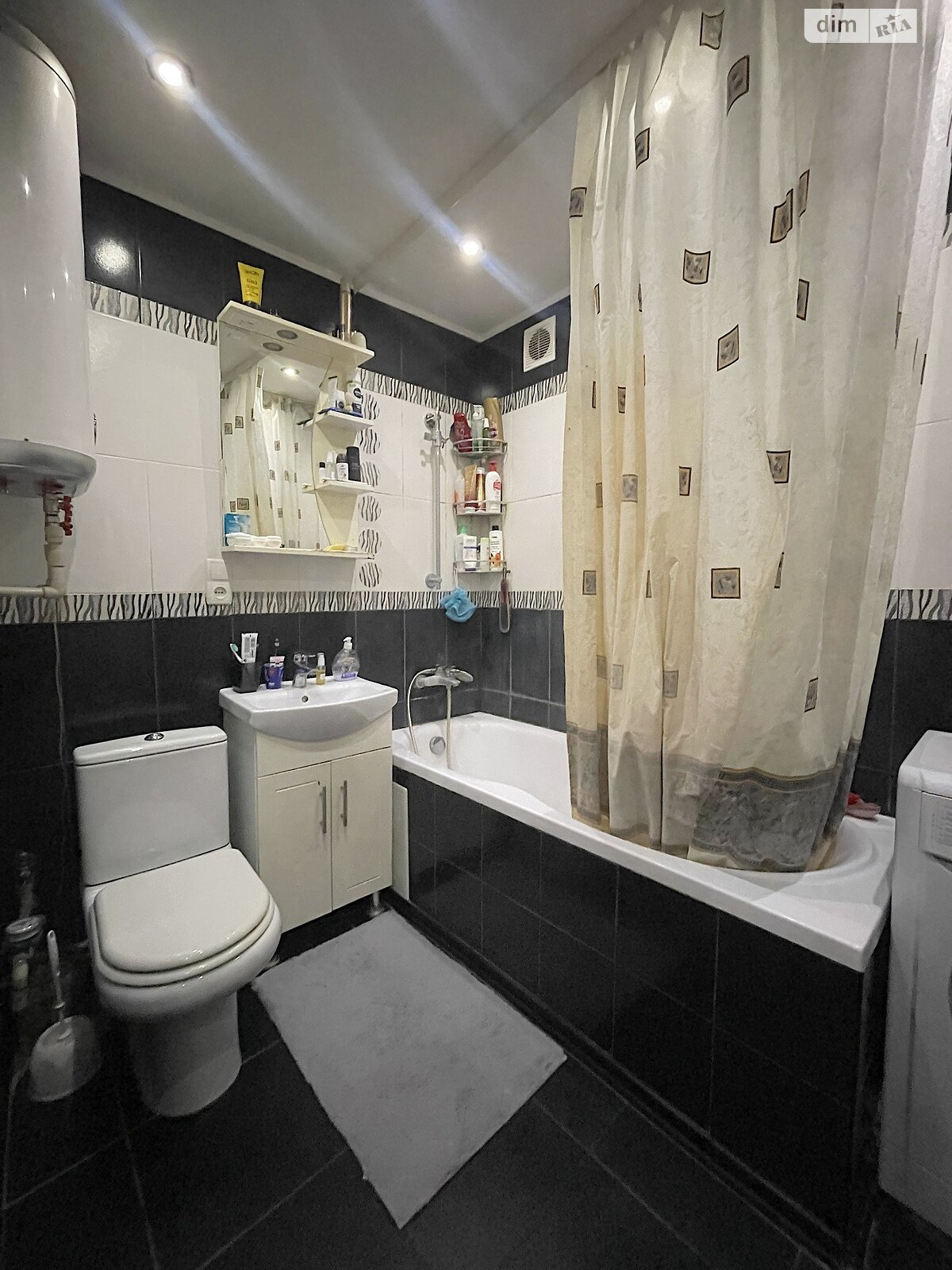 Продаж двокімнатної квартири в Харкові, на бул. Юр'єва 9, фото 1