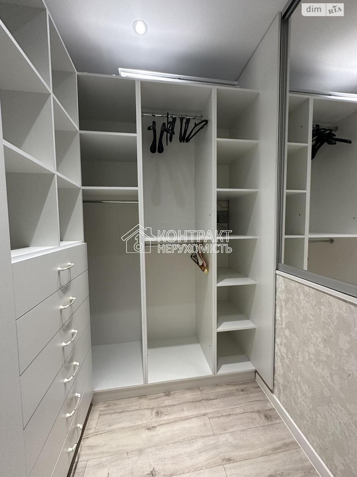 Продажа трехкомнатной квартиры в Харькове, на ул. Дмитриевская 19, район Новобаварский фото 1 Продажа трехкомнатной квартиры в Харькове, на ул. Дмитриевская 19, район Новобаварский фото 1