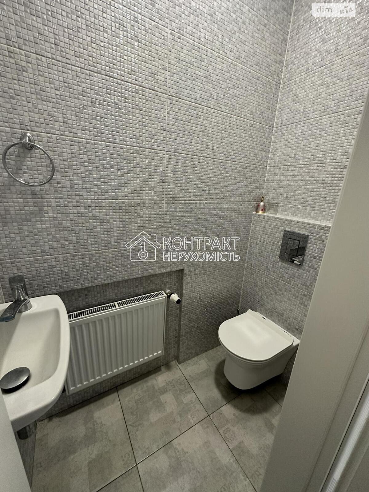 Продажа трехкомнатной квартиры в Харькове, на ул. Дмитриевская 19, район Новобаварский фото 1 Продажа трехкомнатной квартиры в Харькове, на ул. Дмитриевская 19, район Новобаварский фото 1