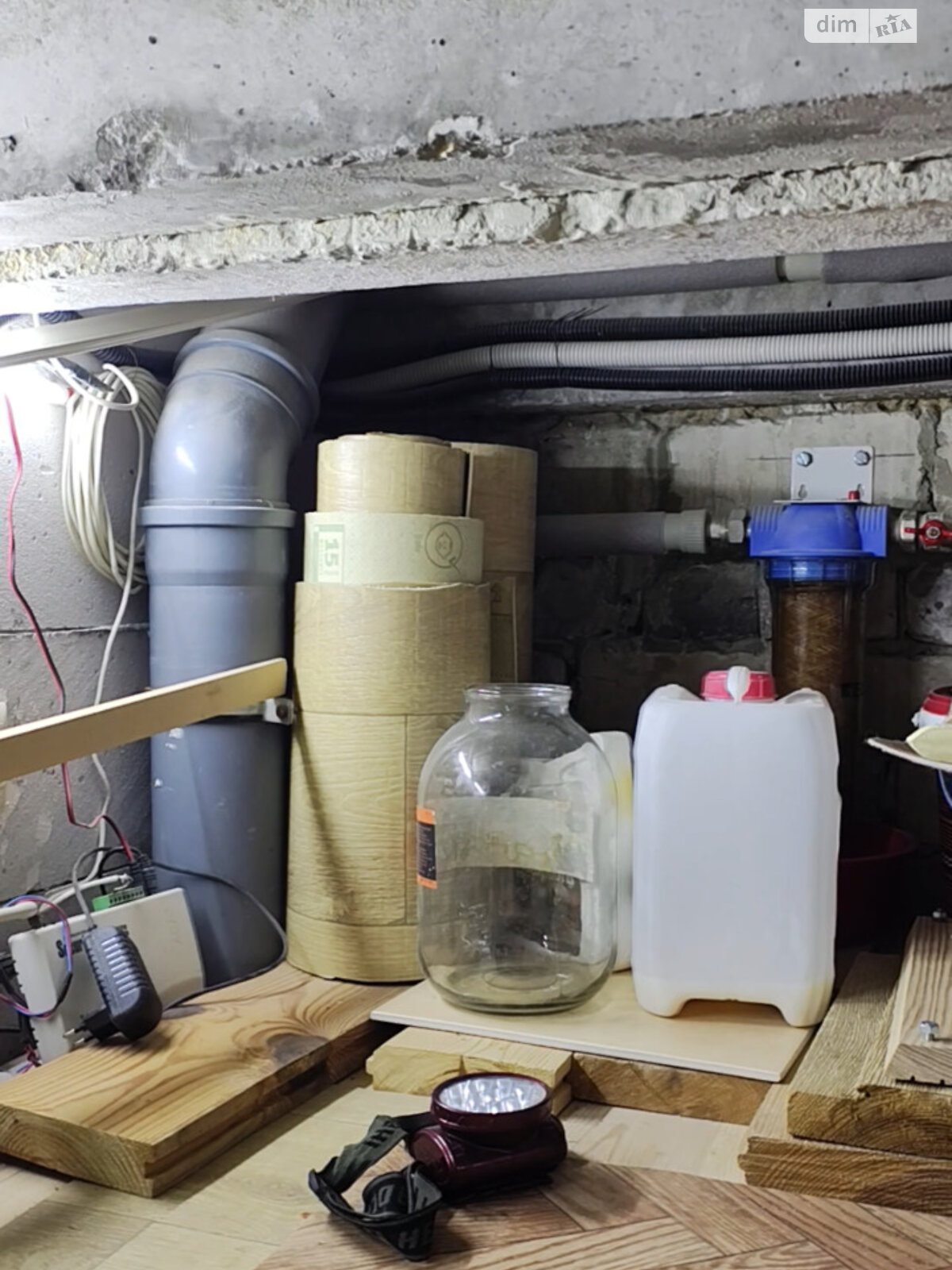 Продаж трикімнатної квартири в Харкові, на вул. Дмитрівська 19 корпус 2, район Новобаварський фото 1