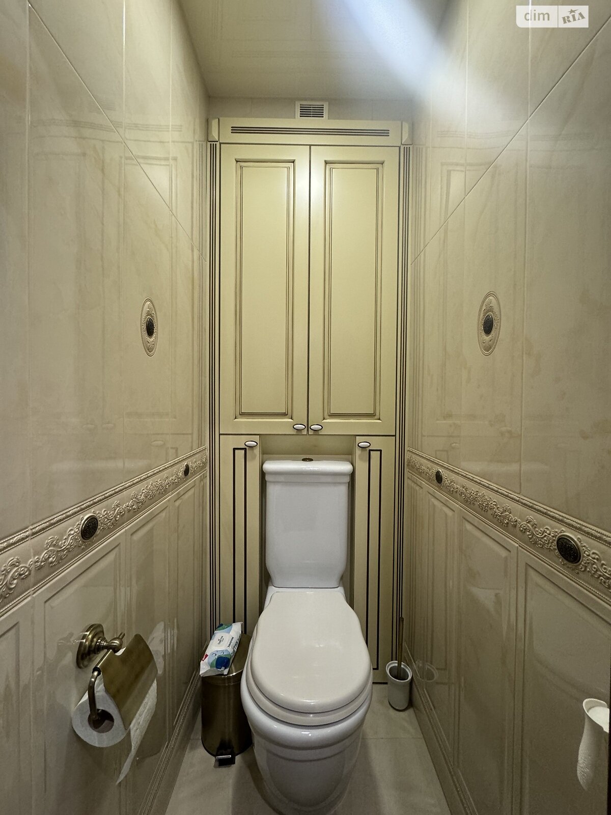 Продаж трикімнатної квартири в Харкові, на вул. Свинаренка Петра 18, район Новобаварський фото 1 Продаж трикімнатної квартири в Харкові, на вул. Свинаренка Петра 18, район Новобаварський фото 1