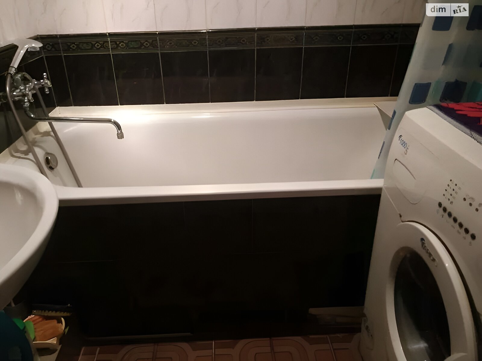 Продаж двокімнатної квартири в Харкові, на вул. Власенка 9, район Новожаново фото 1 Продаж двокімнатної квартири в Харкові, на вул. Власенка 9, район Новожаново фото 1
