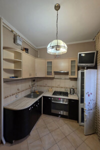 Продаж трикімнатної квартири в Харкові, на вул. Академіка Філіппова 34, район Нові Дома фото 2