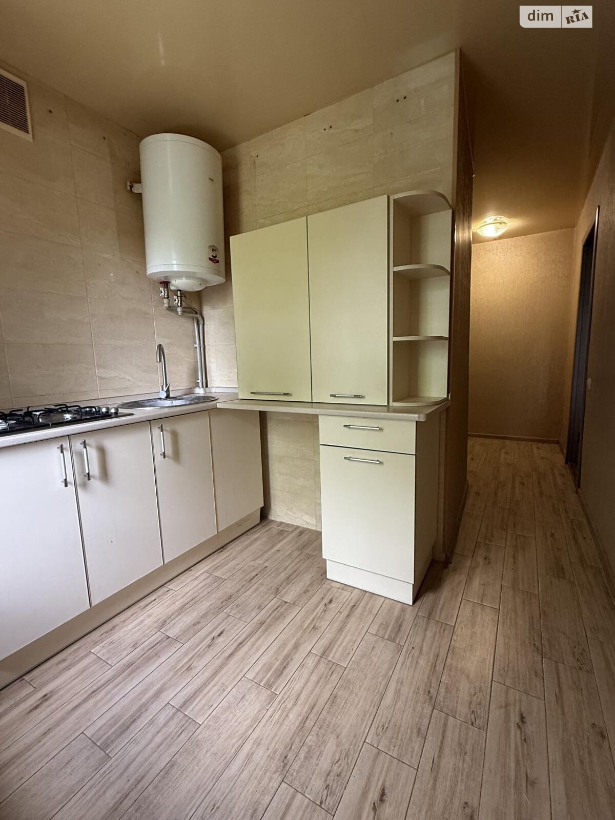 Продажа однокомнатной квартиры в Харькове, на ул. Бригады Хартия 6, район Новые Дома фото 1 Продажа однокомнатной квартиры в Харькове, на ул. Бригады Хартия 6, район Новые Дома фото 1