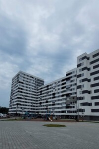 Продажа трехкомнатной квартиры в Харькове, на просп. Героев Харькова 162, район Новые Дома фото 2