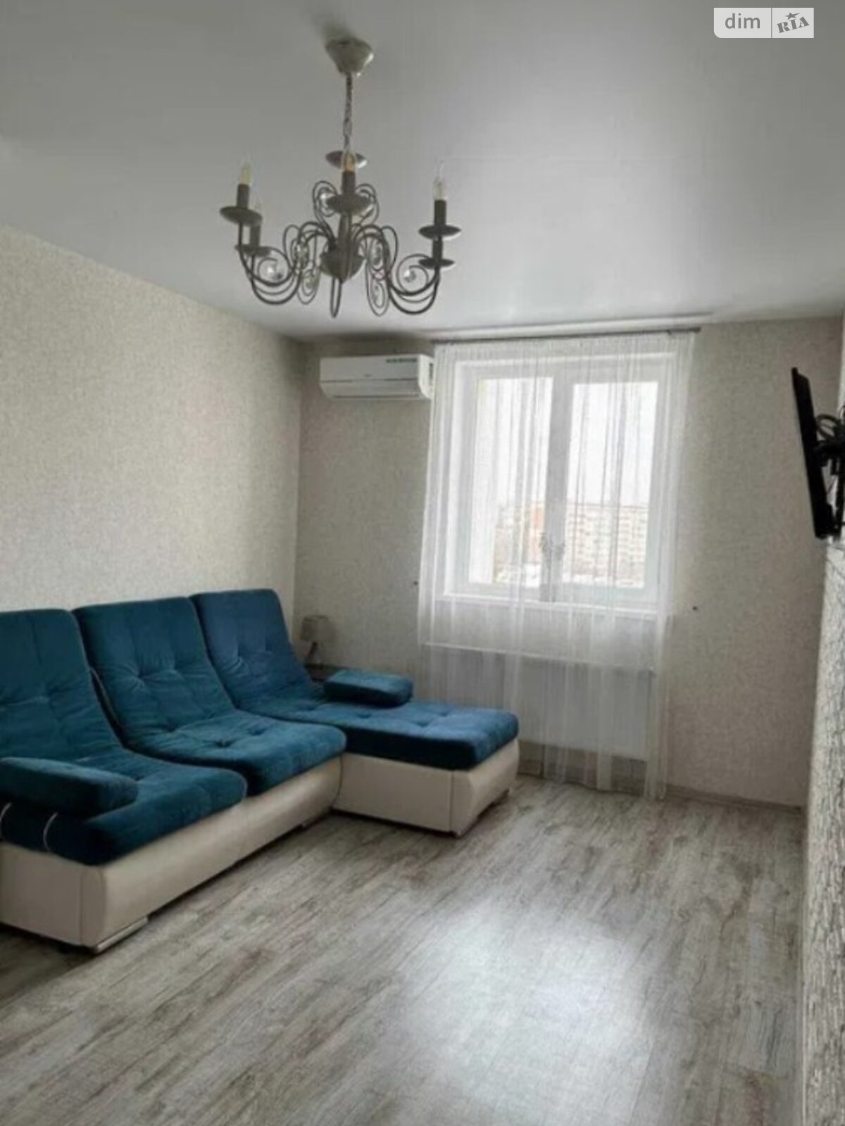 Продаж однокімнатної квартири в Харкові, на в'їзд Ньютона, район Нові Дома фото 1