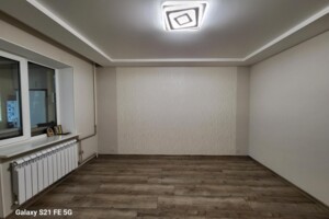 Продажа трехкомнатной квартиры в Харькове, на просп. Байрона, район Новые Дома фото 2