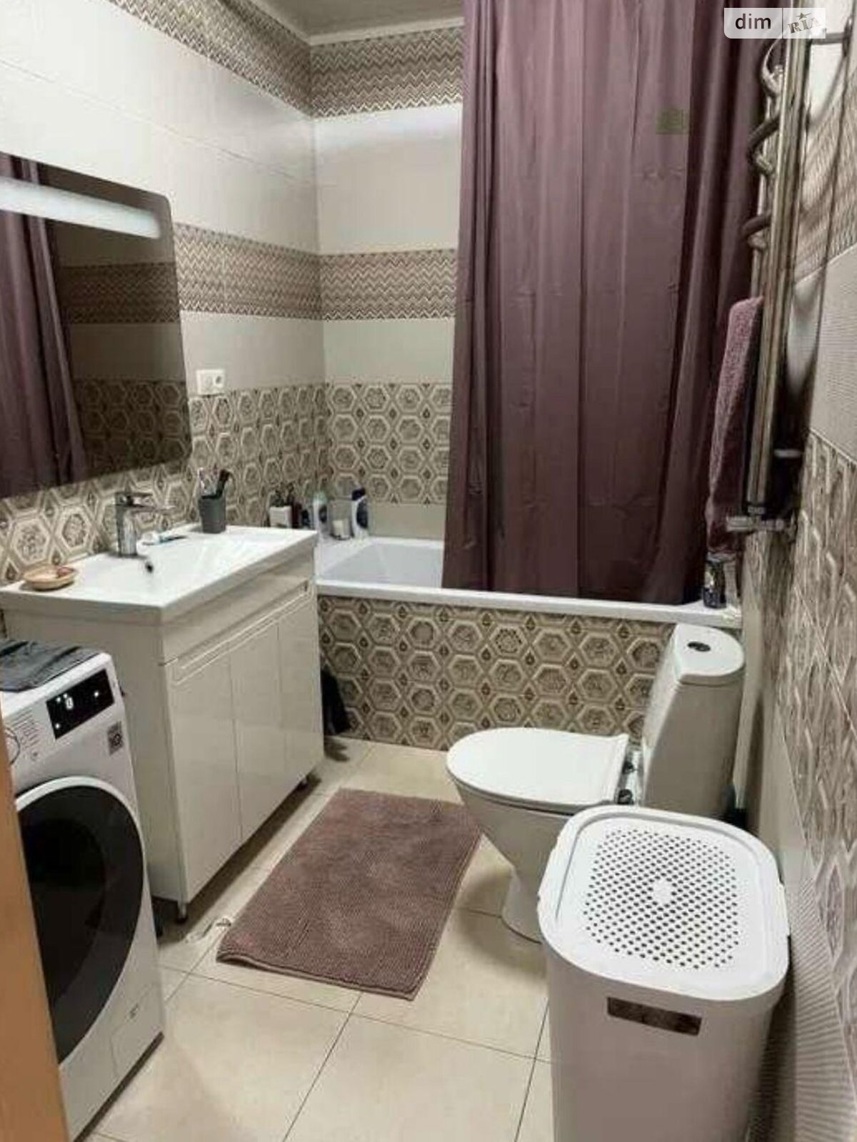 Продажа трехкомнатной квартиры в Харькове, на ул. Сергея Барсукова, район Новые Дома фото 1 Продажа трехкомнатной квартиры в Харькове, на ул. Сергея Барсукова, район Новые Дома фото 1