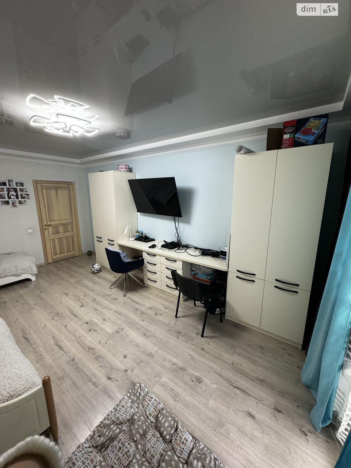 Продажа трехкомнатной квартиры в Харькове, на ул. Сергея Барсукова, район Новые Дома фото 1 Продажа трехкомнатной квартиры в Харькове, на ул. Сергея Барсукова, район Новые Дома фото 1