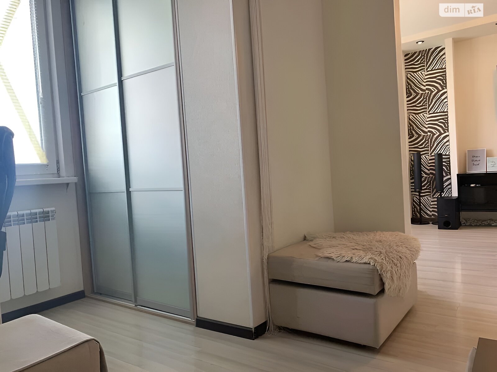 Продажа трехкомнатной квартиры в Харькове, на ул. Ньютона, район Новые Дома фото 1 Продажа трехкомнатной квартиры в Харькове, на ул. Ньютона, район Новые Дома фото 1