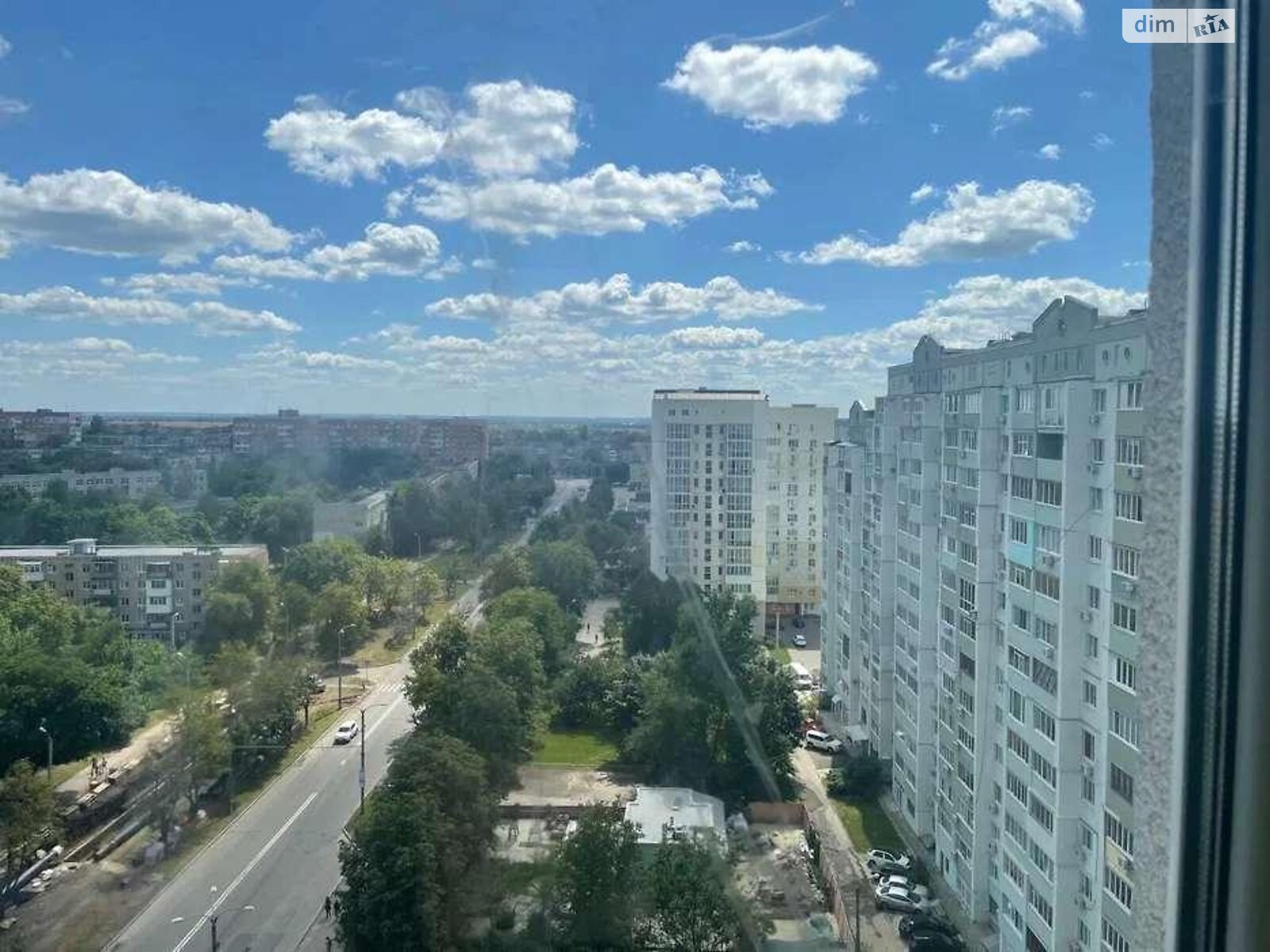 Продаж трикімнатної квартири в Харкові, на пр. Садовий, район Нові Дома фото 1 Продаж трикімнатної квартири в Харкові, на пр. Садовий, район Нові Дома фото 1