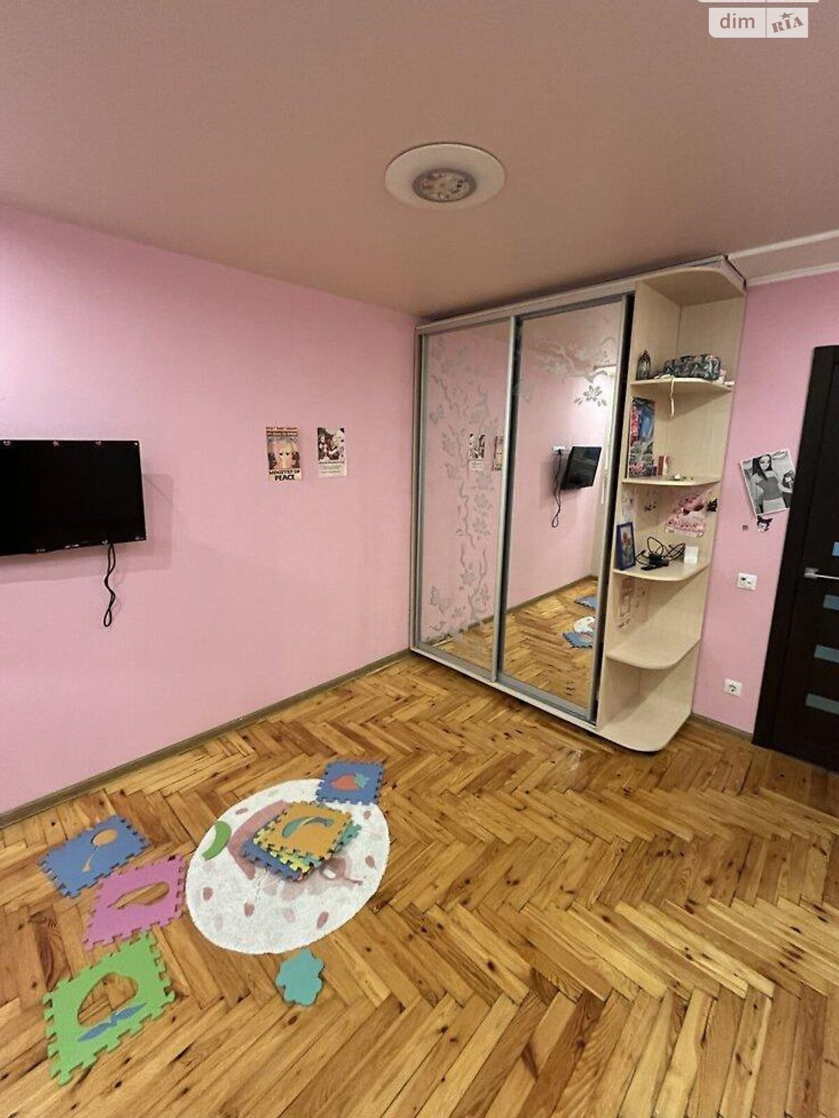 Продажа трехкомнатной квартиры в Харькове, на пер. Танкопия, район Новые Дома фото 1 Продажа трехкомнатной квартиры в Харькове, на пер. Танкопия, район Новые Дома фото 1