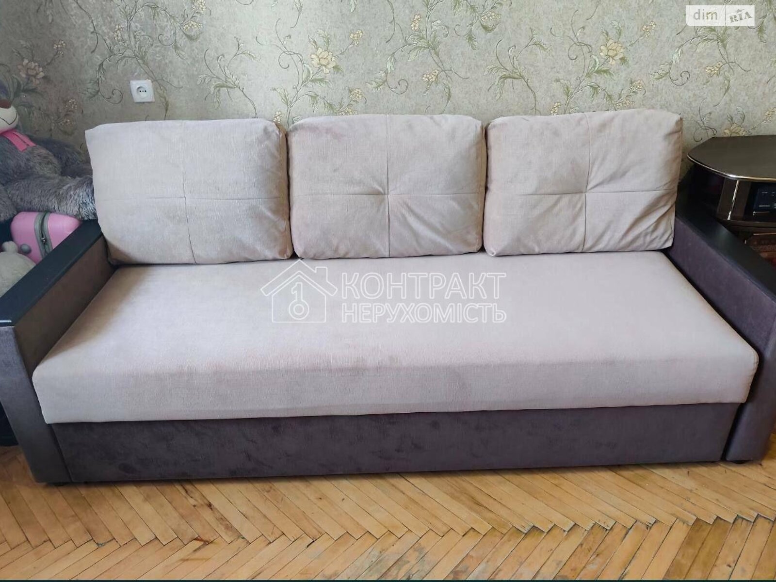 Продаж трикімнатної квартири в Харкові, на вул. Каденюка, район Нові Дома фото 1 Продаж трикімнатної квартири в Харкові, на вул. Каденюка, район Нові Дома фото 1