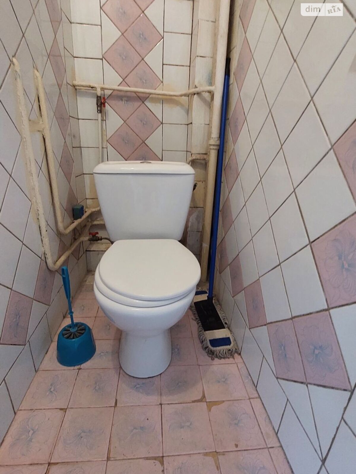 Продажа четырехкомнатной квартиры в Харькове, на ул. Библика 1, район Новые Дома фото 1 Продажа четырехкомнатной квартиры в Харькове, на ул. Библика 1, район Новые Дома фото 1