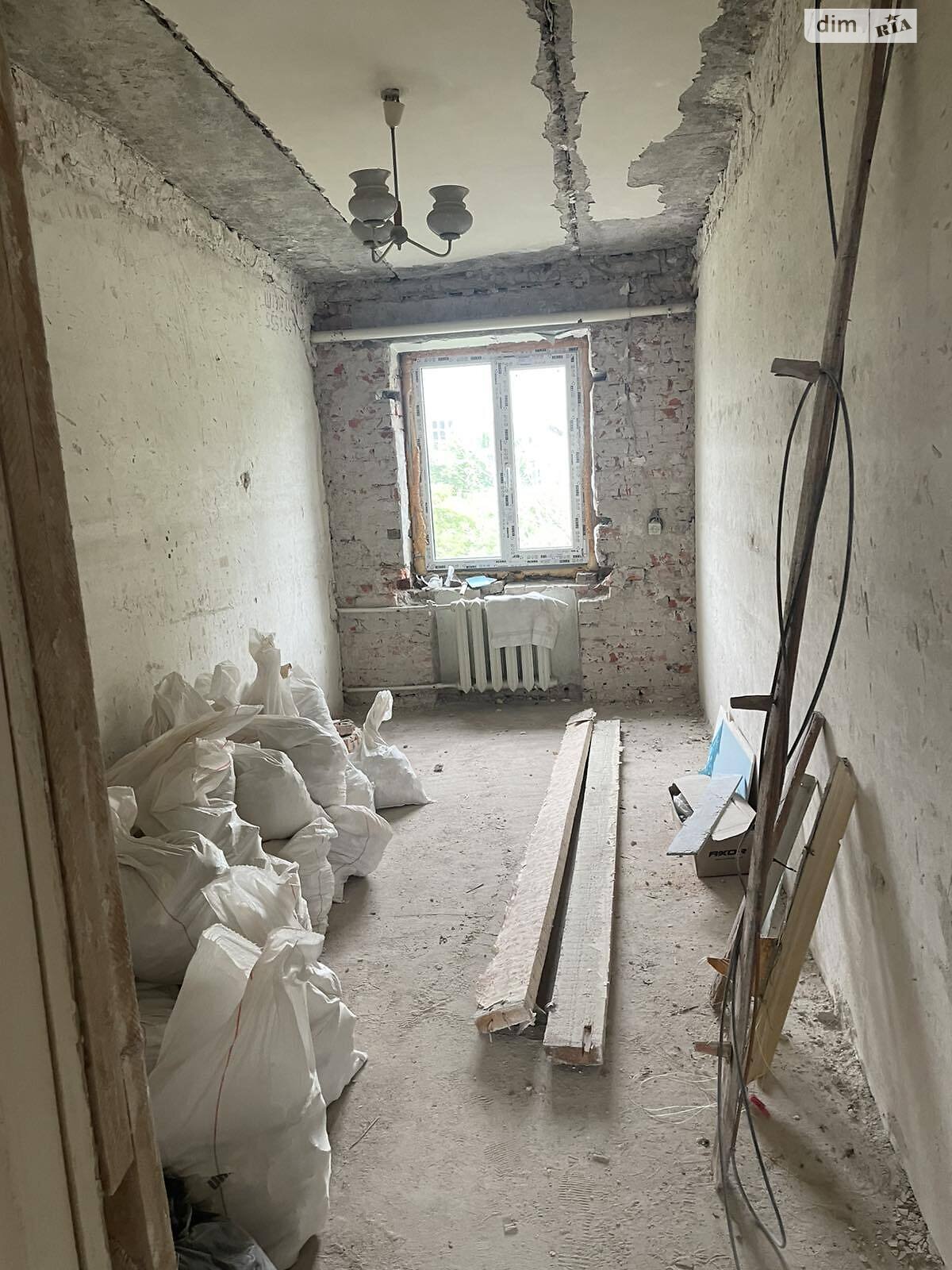 Продажа трехкомнатной квартиры в Харькове, на просп. Аэрокосмический 252, район Одесская фото 1 Продажа трехкомнатной квартиры в Харькове, на просп. Аэрокосмический 252, район Одесская фото 1