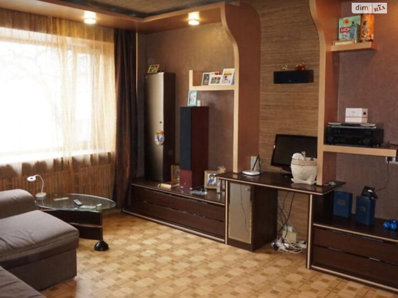 Продажа трехкомнатной квартиры в Харькове, на просп. Гагарина 165, район Одесская фото 1