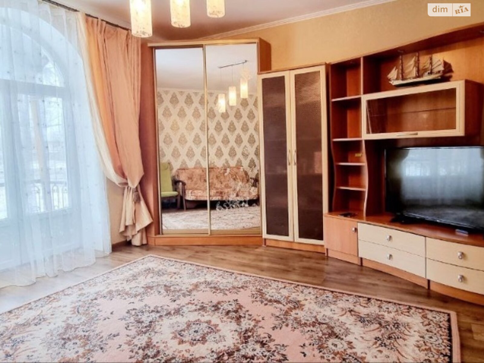 Продажа трехкомнатной квартиры в Харькове, на просп. Льва Ландау 3, район Одесская фото 1
