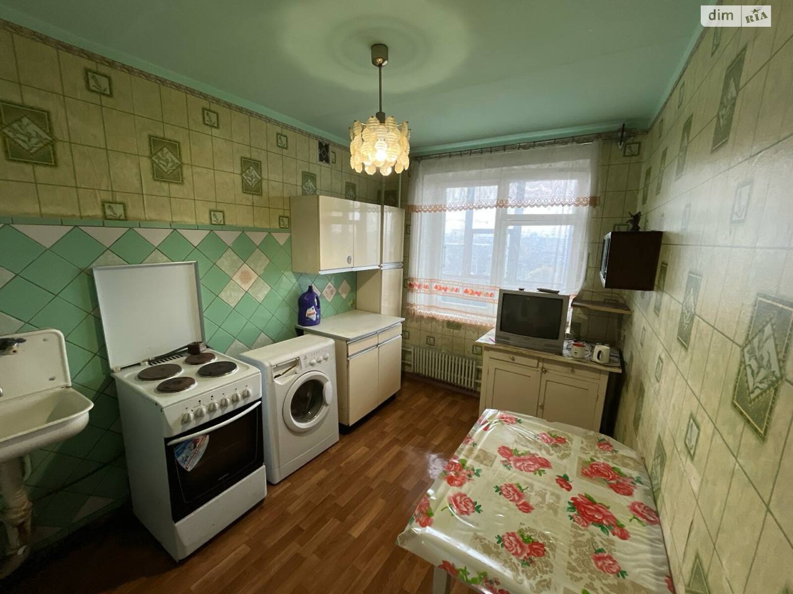 Продаж трикімнатної квартири в Харкові, на вул. Павла Тичини 23, район Основа фото 1 Продаж трикімнатної квартири в Харкові, на вул. Павла Тичини 23, район Основа фото 1