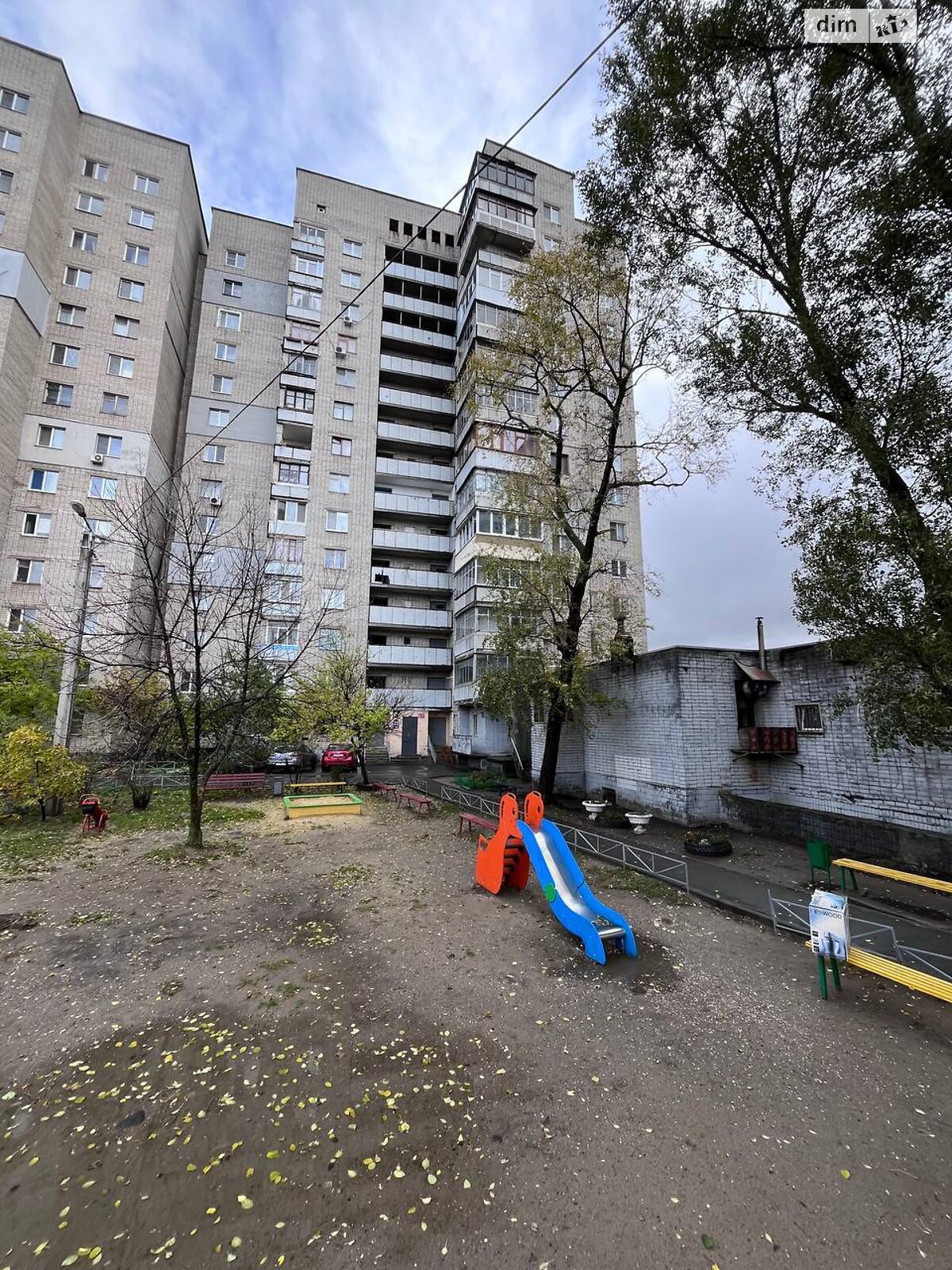 Продаж трикімнатної квартири в Харкові, на вул. Павла Тичини 23, район Основа фото 1 Продаж трикімнатної квартири в Харкові, на вул. Павла Тичини 23, район Основа фото 1