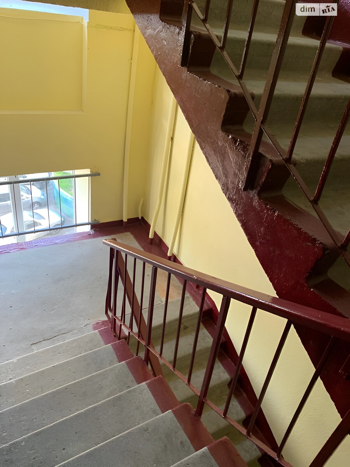 Продаж трикімнатної квартири в Харкові, на вул. Павла Тичини 26, район Основа фото 1 Продаж трикімнатної квартири в Харкові, на вул. Павла Тичини 26, район Основа фото 1