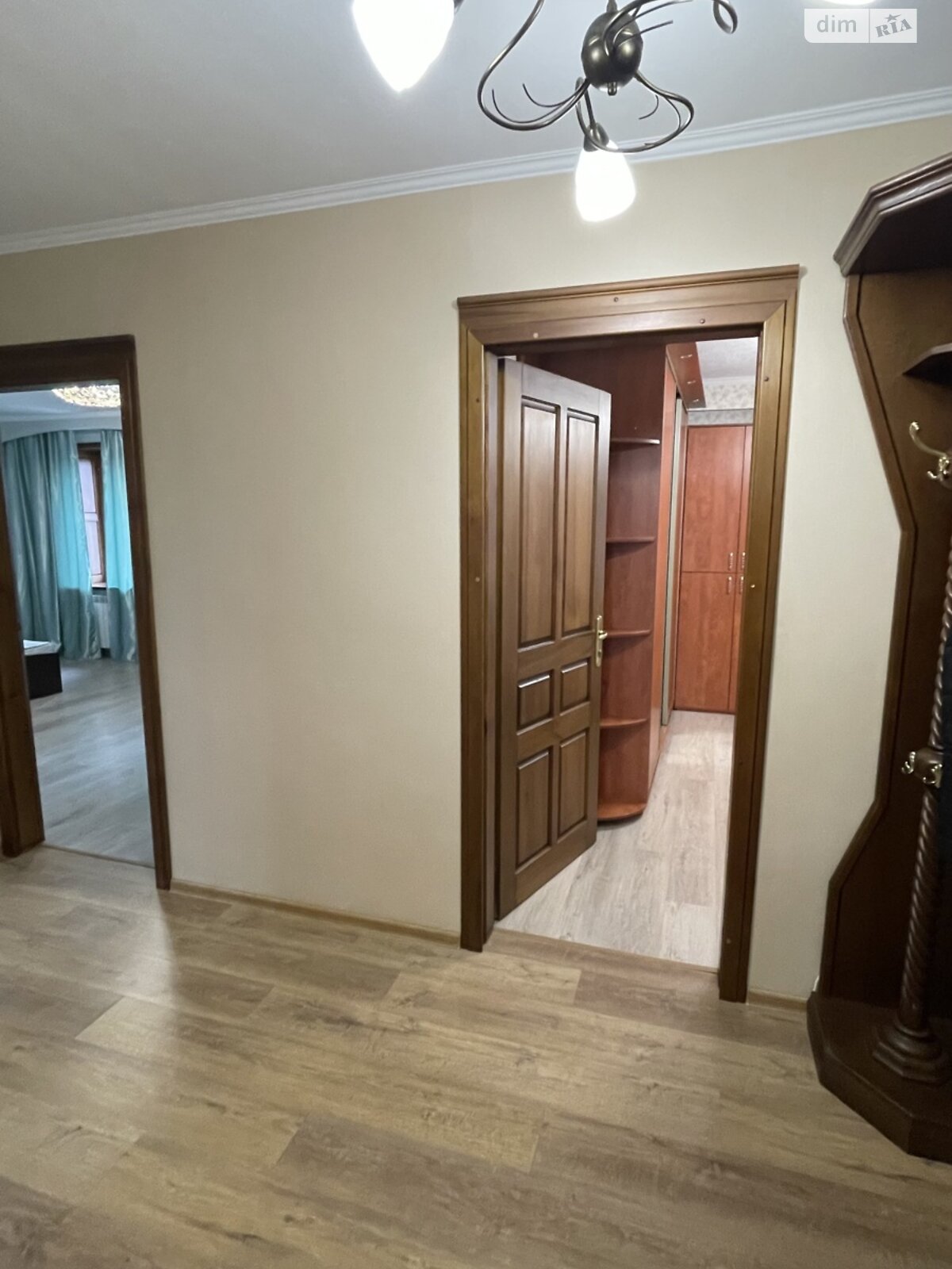 Продажа трехкомнатной квартиры в Харькове, на просп. Аэрокосмический 7, район Основянский фото 1 Продажа трехкомнатной квартиры в Харькове, на просп. Аэрокосмический 7, район Основянский фото 1