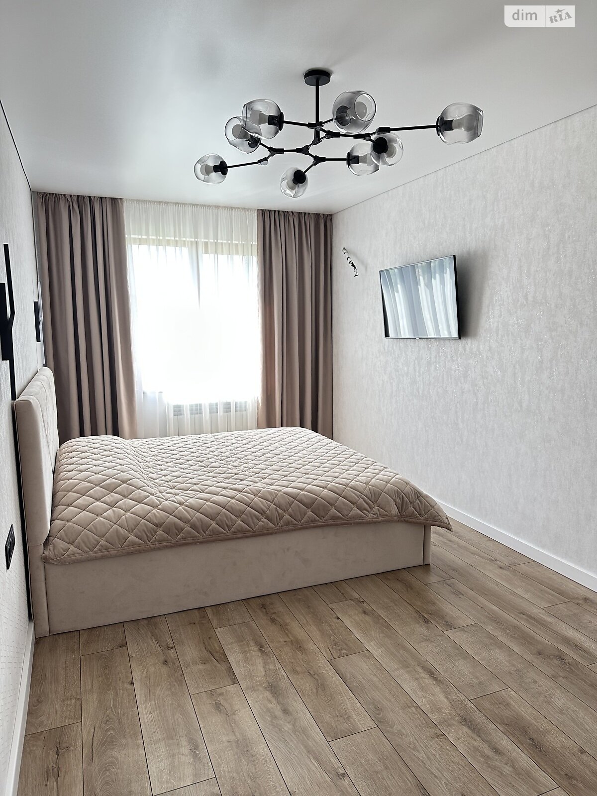 Продаж трикімнатної квартири в Харкові, на просп. Аерокосмічний 44, район Основ’янський фото 1 Продаж трикімнатної квартири в Харкові, на просп. Аерокосмічний 44, район Основ’янський фото 1