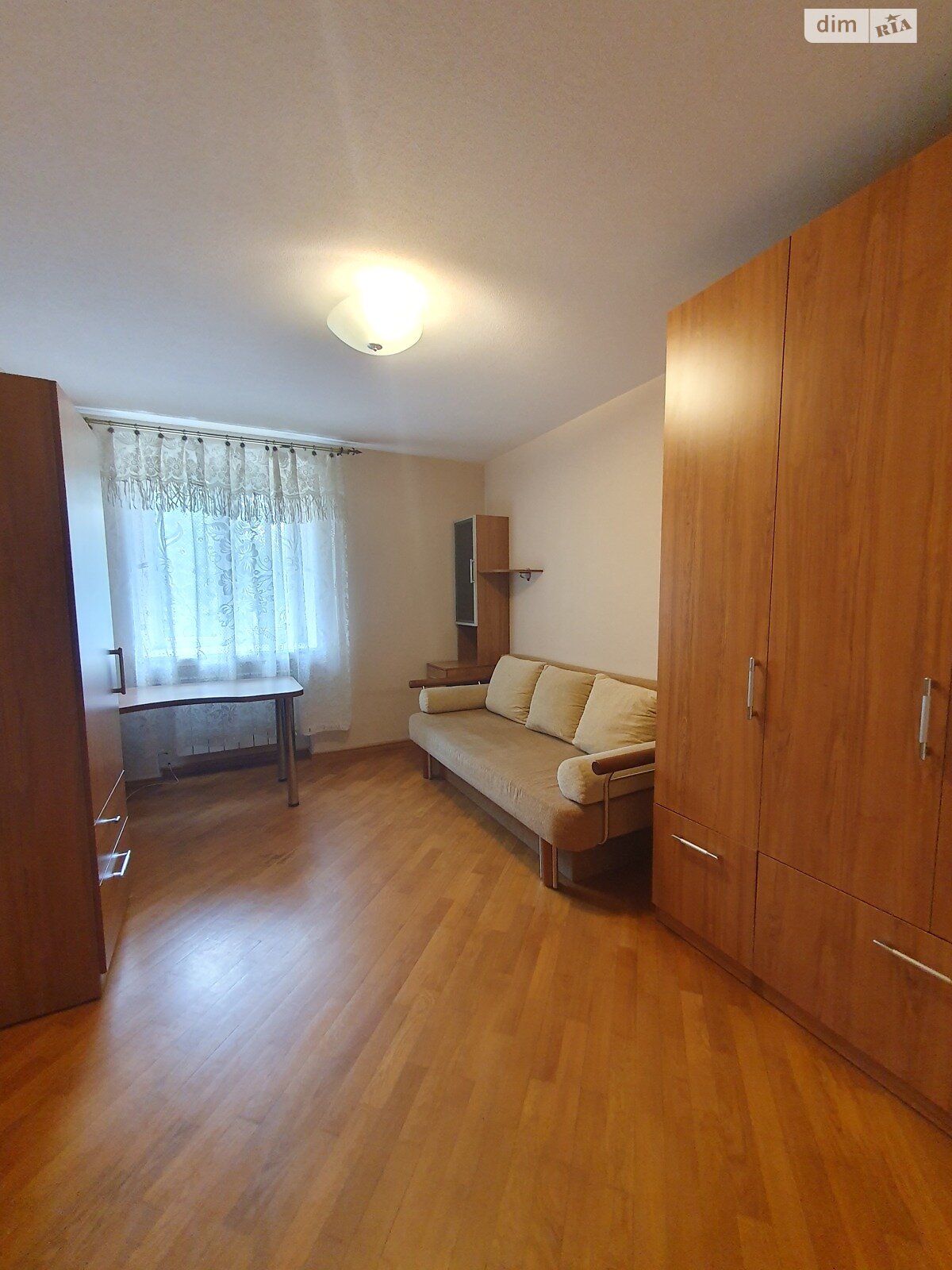 Продаж трикімнатної квартири в Харкові, на просп. Аерокосмічний 54, район Основ’янський фото 1 Продаж трикімнатної квартири в Харкові, на просп. Аерокосмічний 54, район Основ’янський фото 1