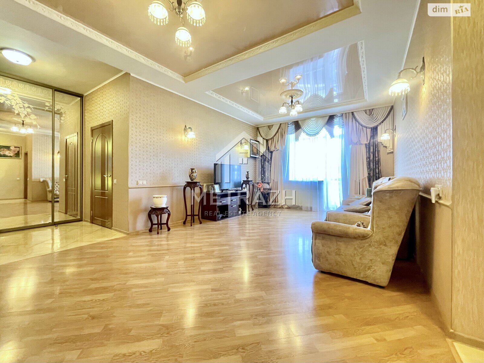 Продаж трикімнатної квартири в Харкові, на вул. Греківська 5, район Основ’янський фото 1 Продаж трикімнатної квартири в Харкові, на вул. Греківська 5, район Основ’янський фото 1