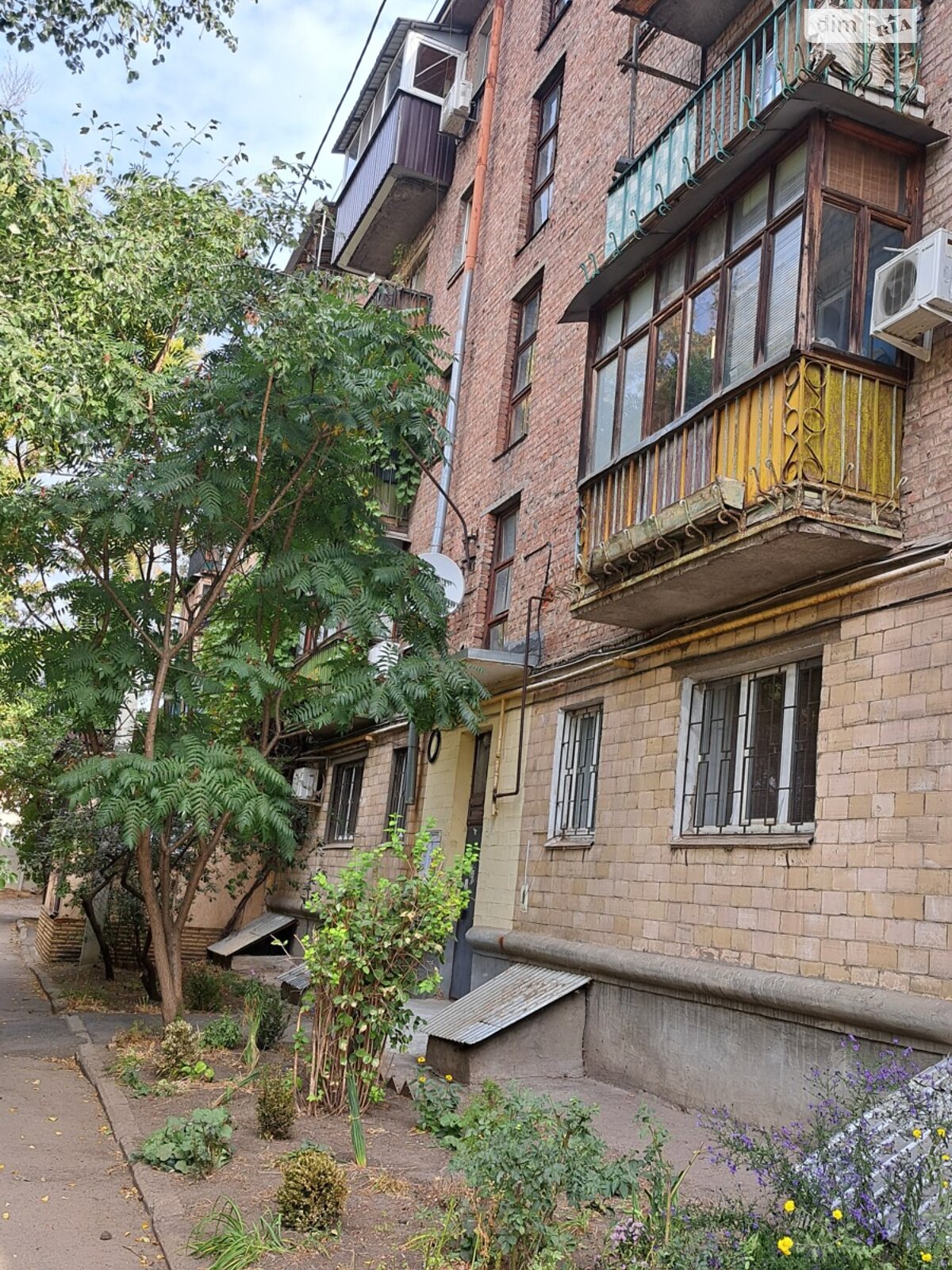 Продаж трикімнатної квартири в Харкові, на пров. Мовчанівський 12, район Основ’янський фото 1 Продаж трикімнатної квартири в Харкові, на пров. Мовчанівський 12, район Основ’янський фото 1