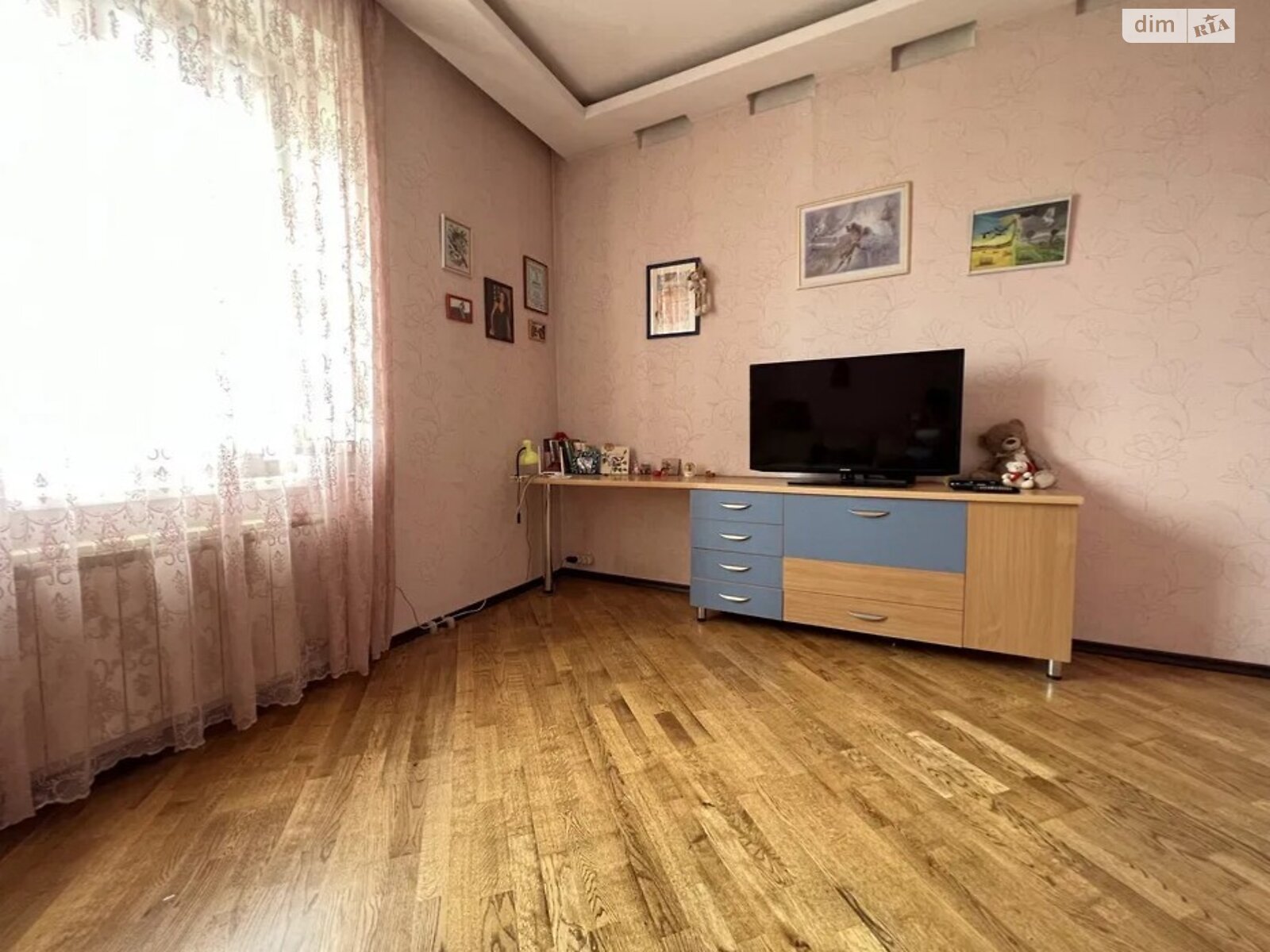 Продаж трикімнатної квартири в Харкові, на вул. Молочна 11, район Основ’янський фото 1