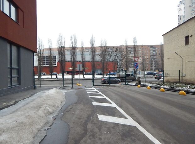 Продажа трехкомнатной квартиры в Харькове, на ул. Молочная район Основянский фото 1 Продажа трехкомнатной квартиры в Харькове, на ул. Молочная район Основянский фото 1